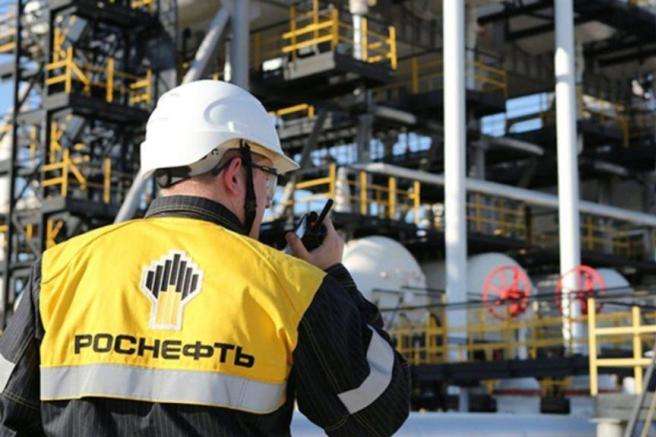 В Україну відновилися поставки пального з Росії