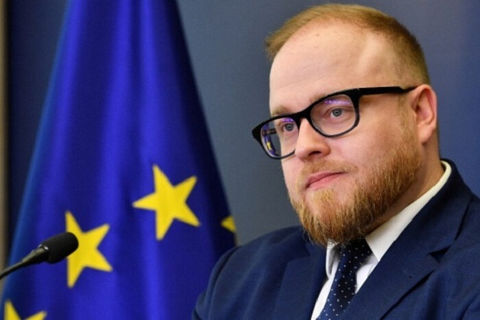 Скандальний речник МЗС Польщі, який раніше критикував Зеленського, позбувся посади